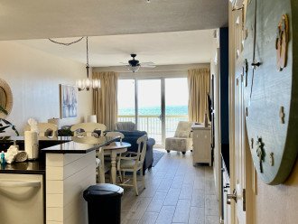 Calypso Resort, Beach Front, 2 Kings, Private Parking #25