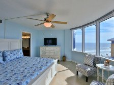 SHORE ENUF - GREAT River and Ocean Views, HEATED POOL, HOT TUB Peck Plaza 12BSW