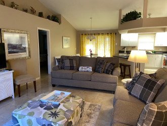 Jay's Getaway Villa Sunset Pet Friendly, Minutes from Cape Coral Beach! #19