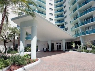 DIRECT Ocean View & Pool View FULLY Remodeled Condo #25