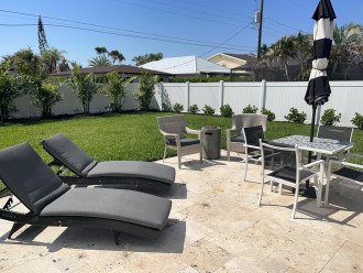 *Rental Listing* The Happy Place 5 blocks to the beach 2/2 large backyard! #15