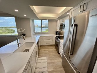 Rare Weekly Rental Naples Beachfront Condo-newly remodeled #4