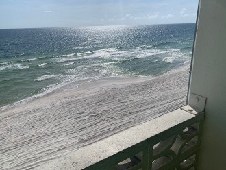 EMERALD Coast Just at your FINGER tips