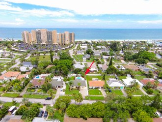 Aerial view-approx. 4 1/2 minute walk to beach