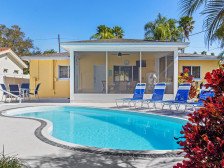 Beachy Margaritaville Pool Home - Discount 6/17 depart 6/24, Screened Lanai/pool