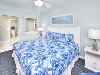 Master bedroom - king bed and picture perfect oceanview