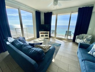 Oceanfront corner unit, wrap balcony, amazing views! #1