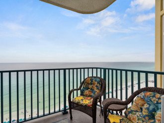 Beachfront w/ Panoramic Gulf Views in the Heart of Destin! #1