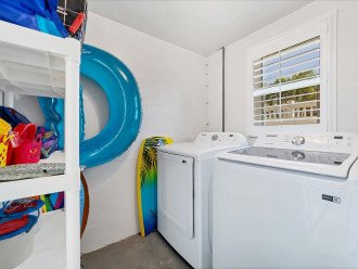 Laundry in-unit including beach gear (chairs, umbrella, sand & water toys, etc.)