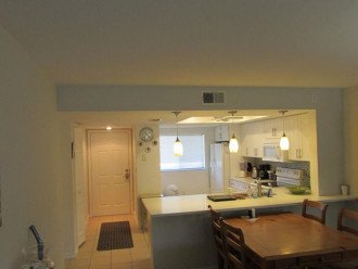 Very clean 2bed/2bath comfortable condo in Naples with new kitchen #8