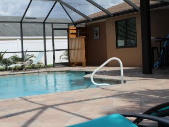 Villa Paradise Island 3 Bedroom 2 Bath Pool Home with Hot tub & Outdoor shower #24
