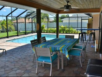 Villa Paradise Island 3 Bedroom 2 Bath Pool Home with Hot tub & Outdoor shower #1