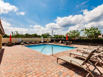 Condo Cape Coral: Saltwater Pool, Wi-Fi,Bikes, Walk to Dining, Beach Supplies #1