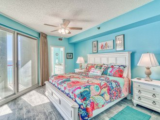 Master bedroom with views of the Gulf from your bed