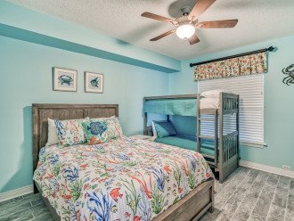 Queen bed and twin bunk beds