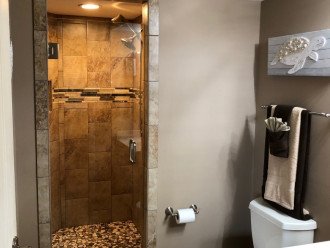 2nd Bathroom & Shower