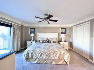Master Suite- king size bed. Direct balcony access