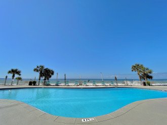 Upscale Perfection! Beachfront Condo, End Unit w/740 SqFt Balcony! Pool #32
