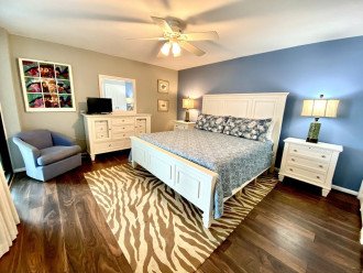 Master Suite with King Size Bed