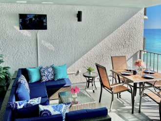 ‘STAY SALTY’ NEW Listing, Beachfront Condo, BEACH SERVICE, Amazing Balcony- Pool #1