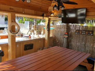 Key Largo Oceanfront Home 5/5 Pool, Jacuzzi, Tiki bar, Outdoor Kitchen, Dock. #1