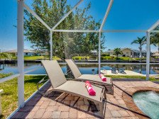 Villa Desirade: 25% discount Jun & July 24 /perfect place for you in Cape Coral