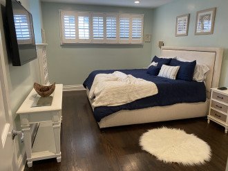 Master Bedroom (King Bed) and private Bath