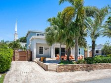 CHARMING DELRAY BEACH HOUSE - JUST STEPS TO BEACH AND ATLANTIC AVE.