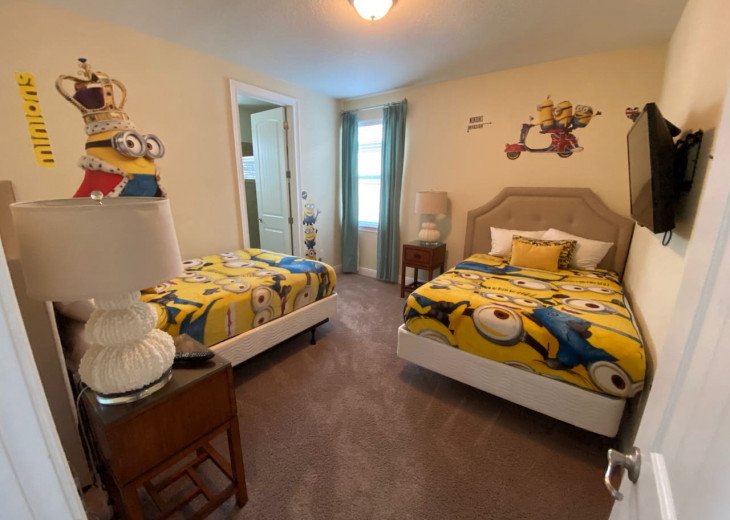 Minion Room 2 double bed