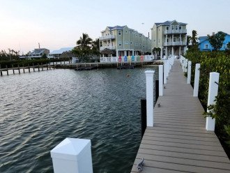Luxury Home 111, pool, dock, kayaks, bikes, ocean, near Key West, trailer space #39