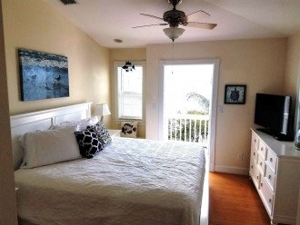 Luxury Home 111, pool, dock, kayaks, bikes, ocean, near Key West, trailer space #20