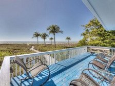 Pelican Beach House- Direct Gulf Front Home