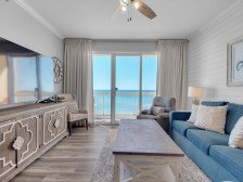 Calypso 704 West - Newly Renovated! Double Beach Chairs!
