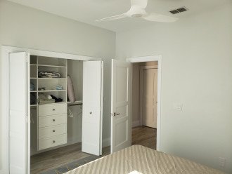 2 Queen Guest Bedrooms - amazing closets. High end ceiling fans. TV's