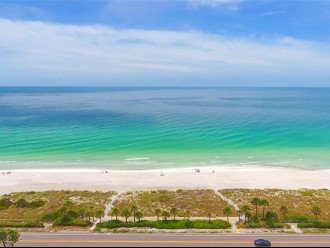 Best of Both Worlds Bay View and 1 Minute Beach Walk with Private Beach #7