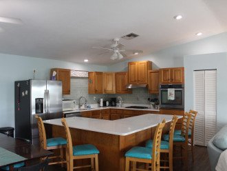 Reel'em Inn; Family friendly canal home, 150 ft dock, easy access to Gulf & Atl #18