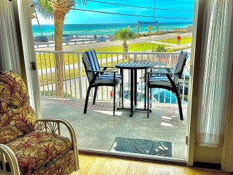 The Gulf is at your balcony!! White powder sands of Destin are just steps away! #2