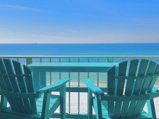 Beachfront Condo, Spectacular Ocean Views-Wat'r you waiting for? 2BD/2BA- Pool