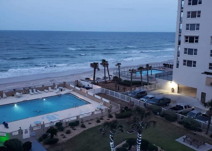 Classic Daytona Beach Condo, Great Ocean Views #1