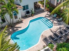 Steps from the Beach | Heated Pool | Sun Key| Game room | RESlDENCES