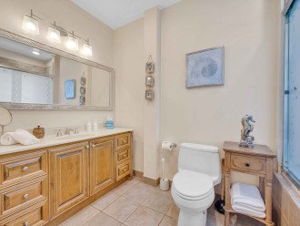 King Master Bathroom with dual vanities and Tub/Shower combo