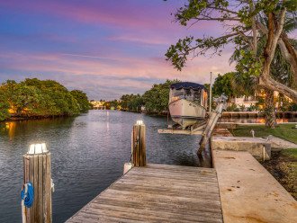 180" of Waterfront | Heated Pool | Walk To Beach | Paradise Point Key | H0MES #1