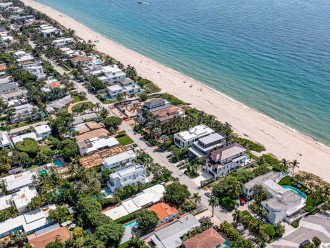 Sand Key is the perfect location for a beach vacation.