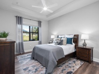 Master suite with queen bed.