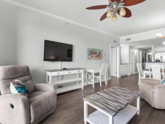 Calypso 508 East - 4 Beach Chairs, 2 King Suites, Free Activities Daily! #7