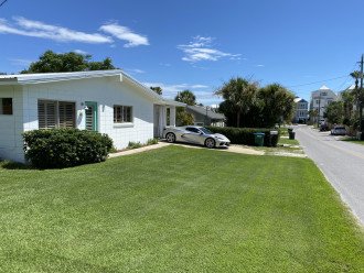 Wisteria Cottage - 4 Doors to the BEACH - NEW RENTAL DEALS! - David and Lisa's #1