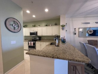 Bunche Beach Condo, minutes to the best beaches! Sanibel & Ft. Myers Beach! #41