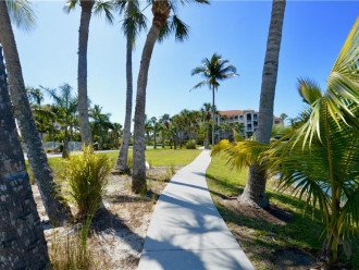 Bunche Beach Condo, minutes to the best beaches! Sanibel & Ft. Myers Beach! #19