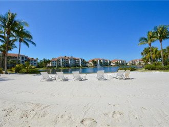 Bunche Beach Condo, minutes to the best beaches! Sanibel & Ft. Myers Beach! #20