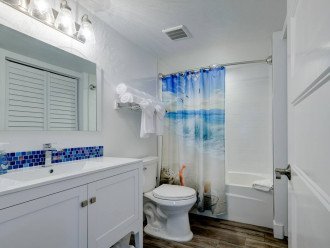 Full Bathroom with Tub/Shower combo, Dual multi-function Showerhead, and Closet.Siesta Key Dream Inn Starfish Unit